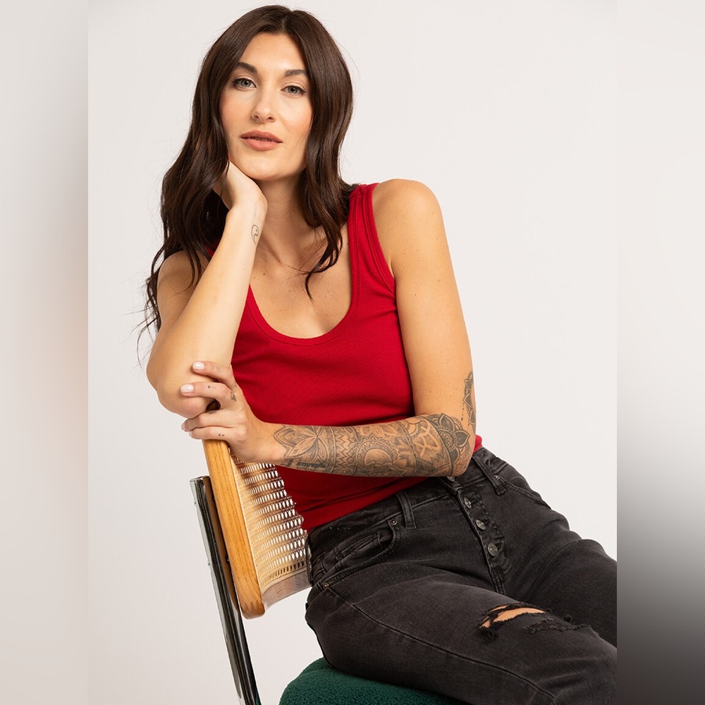 Old Navy Square Neck Textured Tank Top
